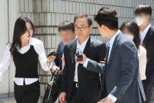 특검, '윤석열 관저 이전' 김오진 전 차관에 징역 5년 구형