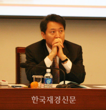 오세훈 서울시장, 인도·말레이시아 출장 갑작스럽게 취소…시민 불편 예방 목적(Operation canceled by Seoul Mayor Oh Se-hoon for upcoming India and Malaysia trip to minimize inconvenience for citizens)