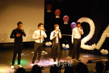 2AM, 데뷔 후 첫 미니콘서트, 색다른 매력 마음껏 뽐내