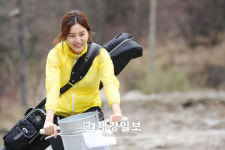 유이, 뱃살 굴욕…드라마 촬영 때문이라고?