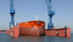 STX조선, 플로팅 도크 건조 공법 기술력 입증