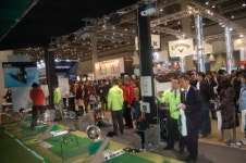 훼밀리골프, 일본 열도 공략 나서