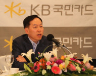 최기의 사장 “1등 위해 과욕 부리지는 않을 것”