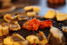 바다장어 전문점 나구야 “봄철 보양식으로 바다장어 인기”