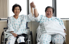 대한정형외과학회, 연평도 주민에 ‘무료 인공관절 수술’ 약속 지켜
