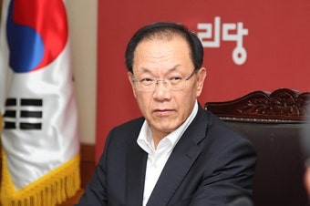황우여 ‘대통령과 여야 대표 만나자’ 3자 회동 제안
