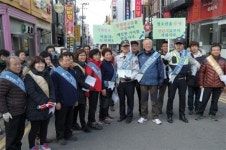 아산시, 불법 광고물 추방거리캠페인 실시