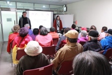 안양시율목종합사회복지관,  연세미성치과와 구강건강 강좌 열어