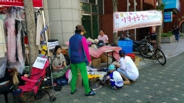 새빛,해피엘지역아동센터 운영기금 마련 바자회 실시