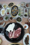여수 전복돌솥밥, 전복회에 이어 한우까지 1석2조 맛집’돌산황우촌’각광