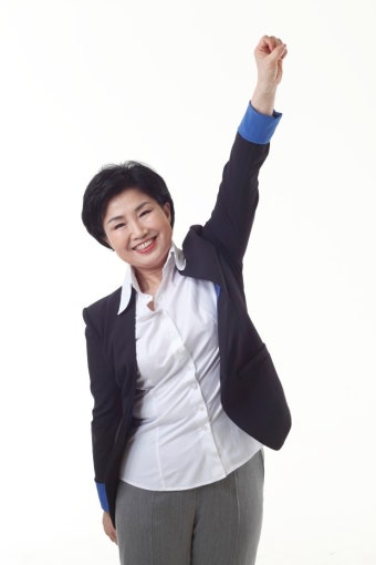 더민주당 전혜숙 당선인, 4년전 아픔딧고 광진구갑에서 당선