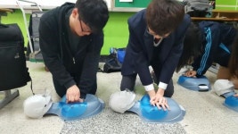 소중한 생명！ 청소년인 우리도 살릴 수 있어요！