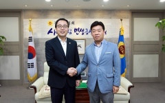 정기열 경기도의회 의장, 안양시 비산2동 재건축 세입자 상황 공감
