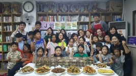 CJ 직원들 새빛지역아동센터 방문해서 추석음식 함께 만들어!