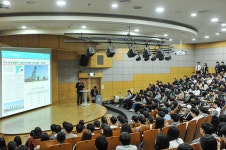 한국남부발전(주), 부산 8개 공공기관 합동 기업설명회에 350명 몰려