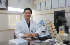 [인터뷰] 광명 21세기병원 전형준 병원장, “환자를 생각하는 마음, 좋은 치료와 행복의 가치”