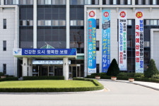 보령식품, 보령시에 18년째 김장용 액젓 기탁