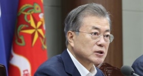 문대통령 아직은 잠정적 평화, 끝날 때까지 마음 놓아선 안돼…내년엔 항구적 평화 정착해야