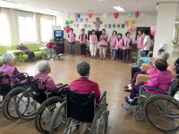 진주시여성자원봉사대 어버이날 독거노인 위문