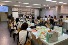 부천시어린이급식관리지원센터, 동화책 채소마을 콩 대장 활용 요리교실