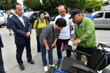 양평군 장애인 보장구 수리 센터 장애인 보장구 나눔 행사 진행