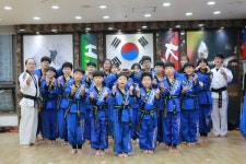 이 시대 아이들의 체력과 건강, 그리고 웃음과 행복을 선물하는 신대방 합기도, 검도 예랑도장 장윤호 대표를 만나다.