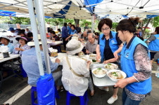 산곡2동, 어르신 초청 복달임 행사 개최