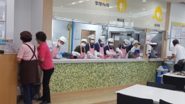 김포시 통진읍 한마음봉사단, 폭우 속에서도 사랑의 배식봉사 실시