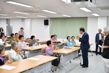 박윤국 포천시장, 선단노인대학 특강 실시