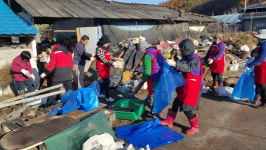 매서운 한파도 녹이는 큰 열정으로 청운면 취약계층 대상 주거환경개선사업 펼쳐
