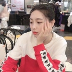 김수정 인스타그램을 통해 REPLAY라는 글과 함께 사진을 게재했다