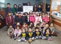 어린이집 4개소, 신현원창동에 라면 100상자 전달