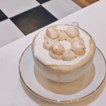 누군가의 매일이 늘 행복하길, 장사꾼이 아닌 예술가로서 카페를 운영해나가다.경북 구미디저트카페14일