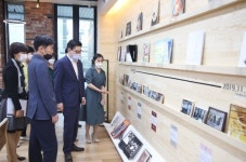 강동구립 성내도서관, 새롭게 태어나다
