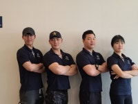 머슬인더박스 우도규 대표 누구나 자신의 몸에 고민합니다. 올바른 운동을 재미있게 즐기며 할 수 있도록 돕겠습니다.