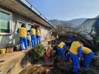 거제시 삼성중공업 해온산업(주), 연초면 관내 취약계층  주거환경개선사업 봉사활동 전개