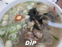 [권영찬의 개그식객]맛있는 마늘김치와 함께 칼국수, 세상 부자 안부럽다…⑧