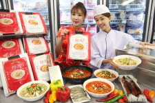 이마트, “서울 3대 짬뽕 ‘초마짬뽕’, 마트에서 맛보세요”