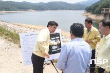  이희진 영덕군수, 가뭄우려지역 현장방문...피해 최소화 철저 당부 