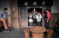  여수시, 연극 ‘우동 한 그릇’ 무료 공연 