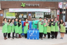  목포 목련봉사회, 아름다운 가게에서 ‘사랑가득 봉사’ 