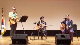  아르페지오 통기타 등 오산 3개 음악동호인 단체, 시에 백미 100포 기탁 ‘훈훈’ 