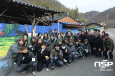  영천시, 학생들 땀방울을 물감 삼아 수놓은 마을 담장 