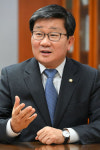  전해철 의원, 여론조사 지지율 급등 