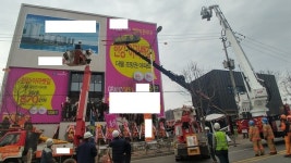  김포시, 모델하우스 공사 크레인 전도사고, 2명 구조 
