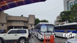  [1보]분노한 능곡 뉴타운 주민들, 고양시청 집결…경찰차 출동 등 전운감돌아 