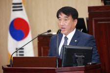  유원형 안성시의원, “舊 백성초 부지, 운동장 활용 방안 재검토해야” 