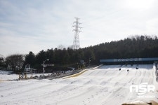  [가볼까] 안산 초지역 3분 거리…도심 속 안산썰매장 
