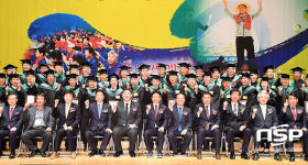  젊어지는 경북농민사관학교...안동대학교 솔뫼문화관에서 합동 개강식 