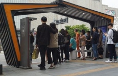  코리아텍 학생들, 버스 승강장 디자인·설치 